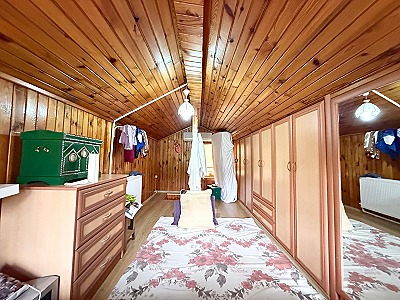 CADDE ÜZERİ MÜSTAKİL EV